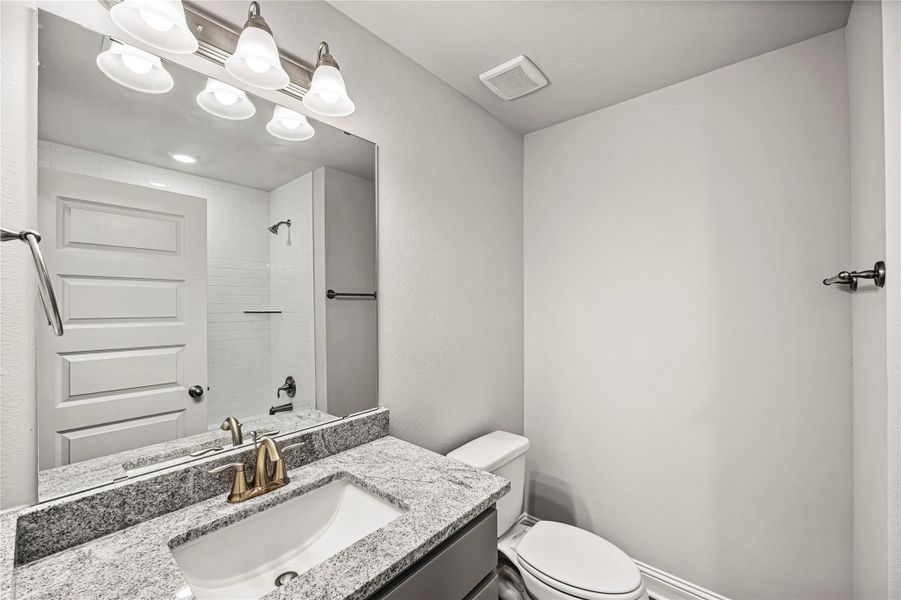 Furnished interior view inside a new home in , Dickinson (Image 7).