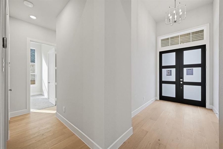 Spacious, unfurnished interior of a new home in Sandbrock Ranch, Aubrey (Image 23).