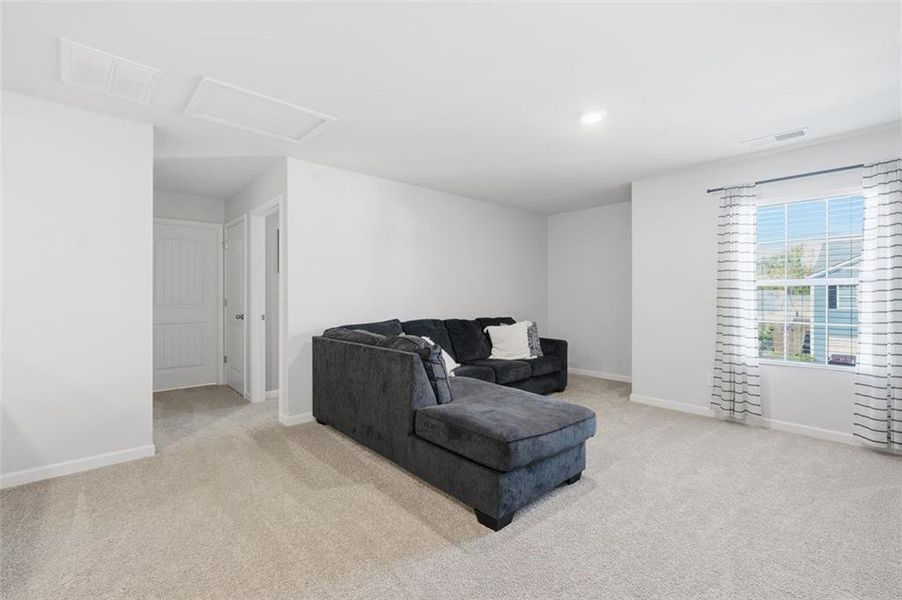 Furnished interior view inside a new home in , Dallas (Image 28).