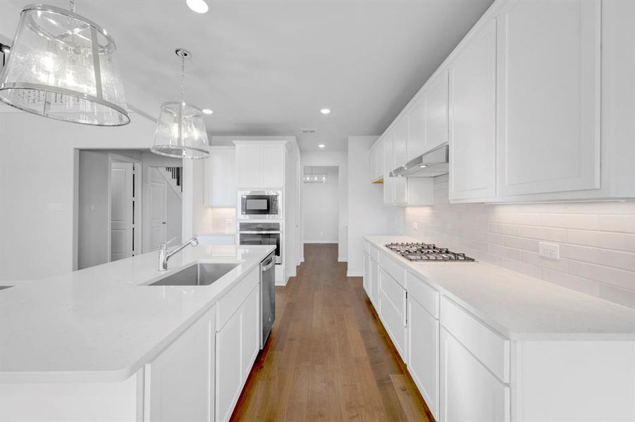 Furnished interior view inside a new home in Lilyana, Celina (Image 10).