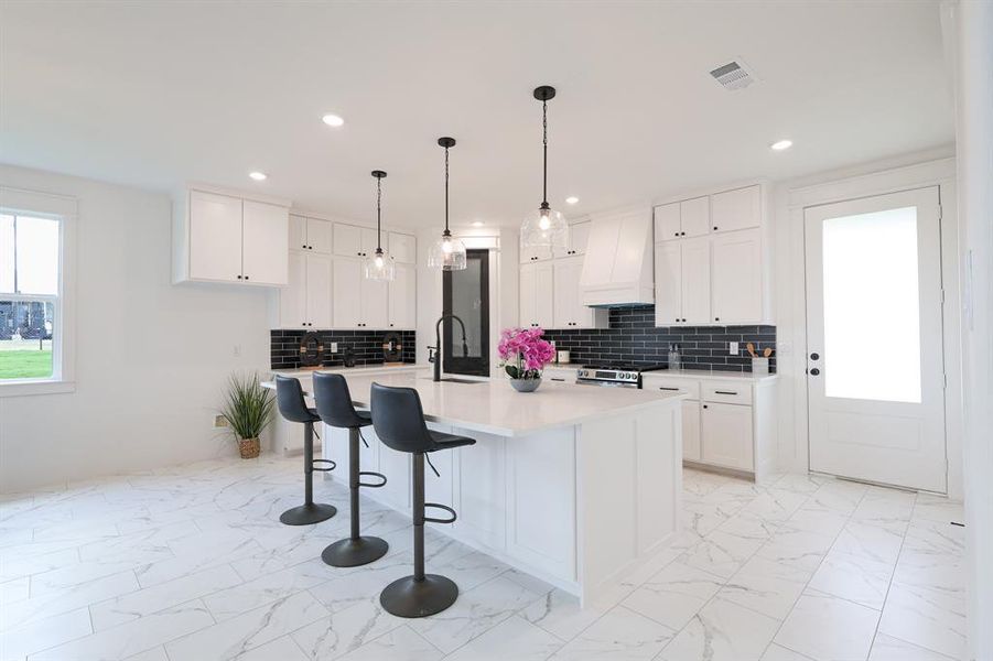 Furnished interior view inside a new home in , Fort Worth (Image 3). Furnished interior view inside a new home in , Fort Worth (Image 3).