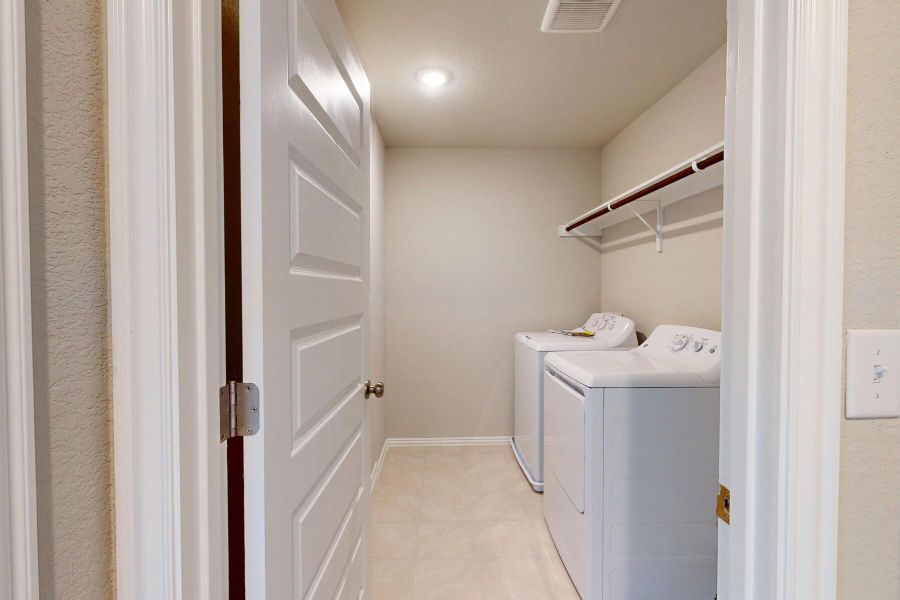 Furnished interior view inside a new home in Cascades at Onion Creek, Austin (Image 6). Furnished interior view inside a new home in Cascades at Onion Creek, Austin (Image 6).