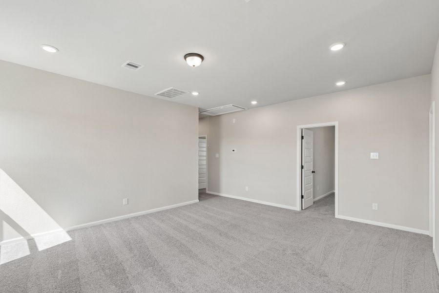 Spacious, unfurnished interior of a new home in The Canopies, Splendora (Image 26). Spacious, unfurnished interior of a new home in The Canopies, Splendora (Image 26).