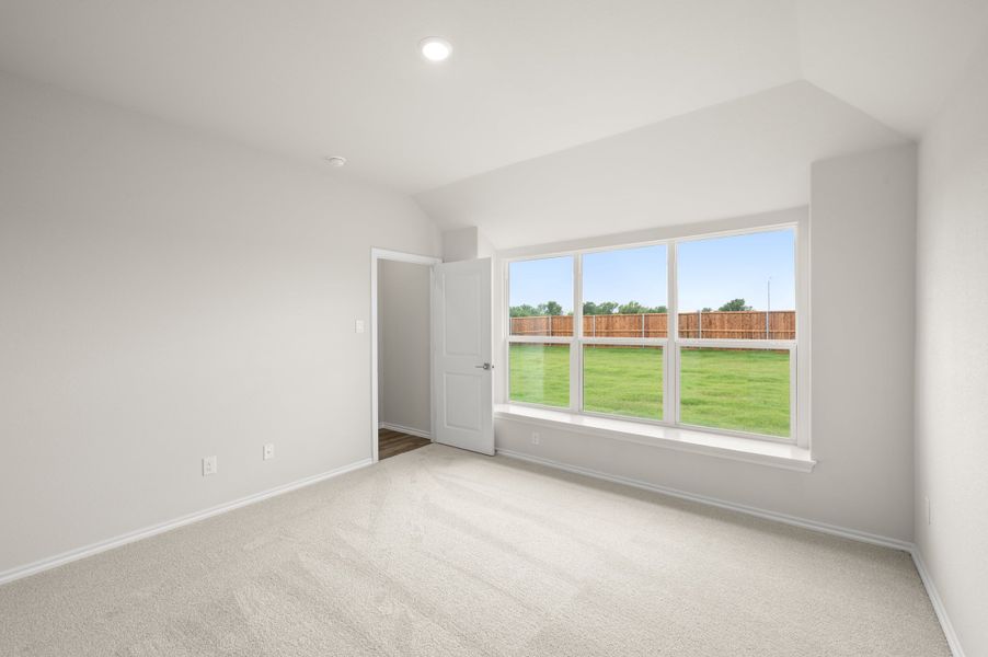 Spacious, unfurnished interior of a new home in Meadow Park at The Meadows, Ponder (Image 20).