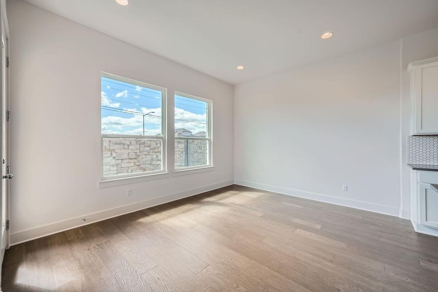 Spacious, unfurnished interior of a new home in Chester Ranch Place, Round Rock (Image 6). Spacious, unfurnished interior of a new home in Chester Ranch Place, Round Rock (Image 6).