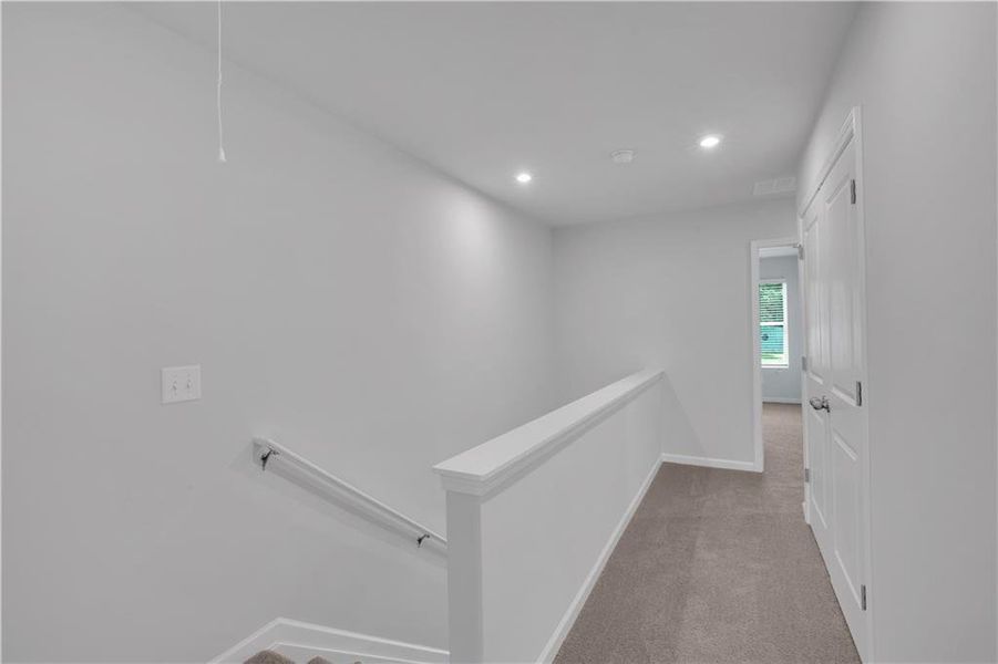 Spacious, unfurnished interior of a new home in Village Green, Adairsville (Image 19).