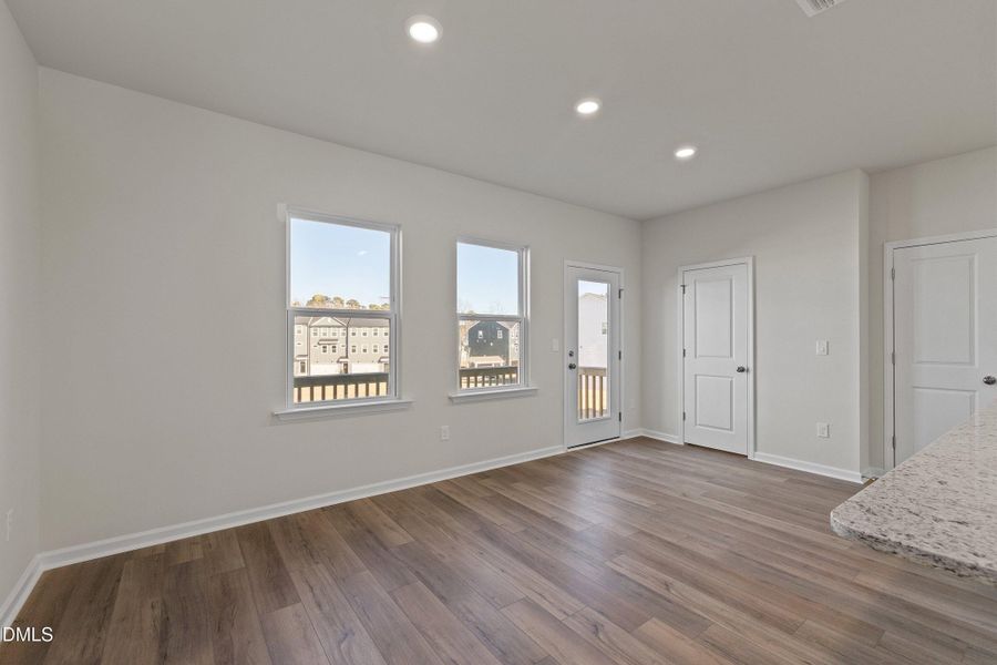 16-7242 Morris Acres Rd_8024