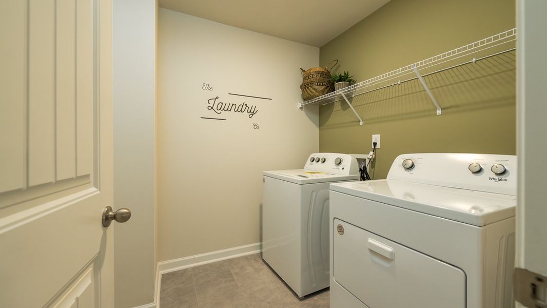 Close-up of interior finishes inside a home in Barrett Cove, Marietta (Image 17).