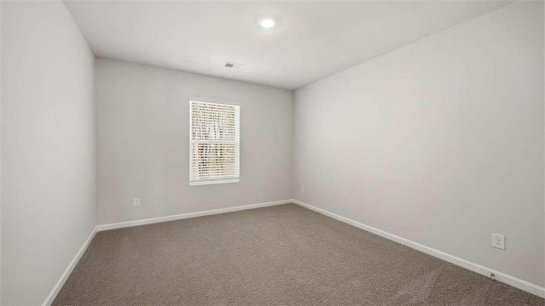 Spacious, unfurnished interior of a new home in Oakchase at Hampton, Hampton (Image 26).