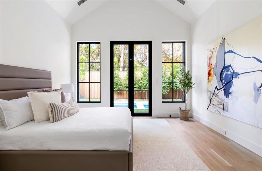 Furnished interior view inside a new home in , Dallas (Image 15). Furnished interior view inside a new home in , Dallas (Image 15).