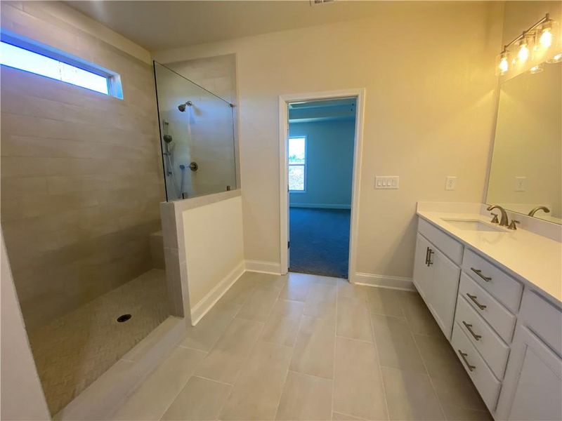 Furnished interior view inside a new home in , Jefferson (Image 8).
