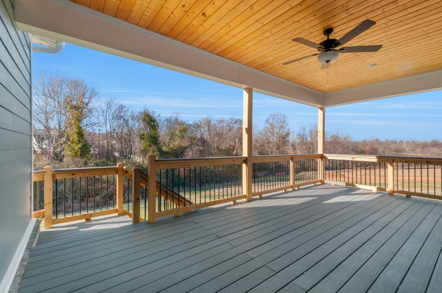 Olivia II - Covered Porch