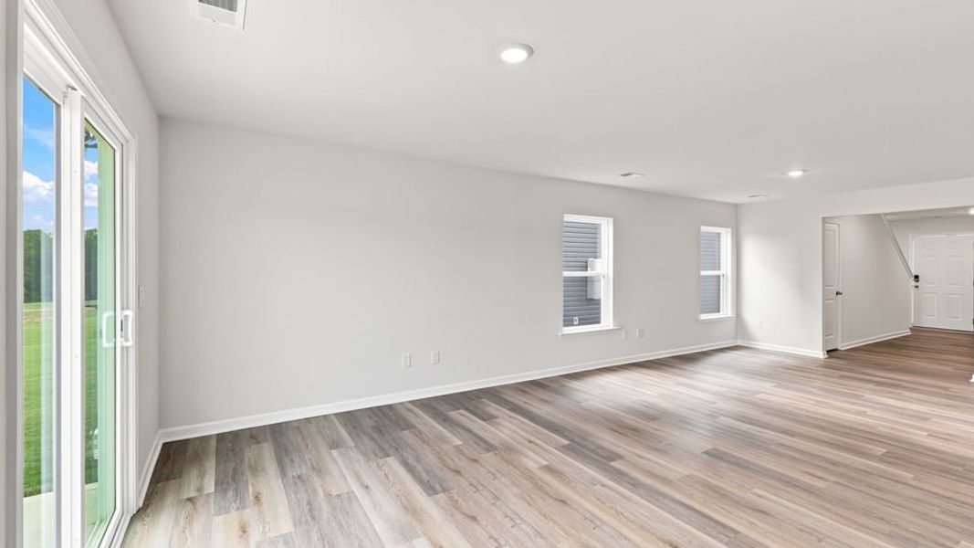 Spacious, unfurnished interior of a new home in Harrier Point, Woodruff (Image 17). Spacious, unfurnished interior of a new home in Harrier Point, Woodruff (Image 17).