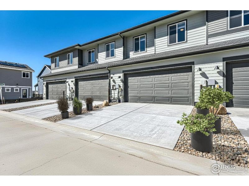 Image 23 of a home in Waterfield.