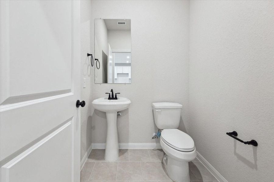 Furnished interior view inside a new home in Elyson, Katy (Image 12).