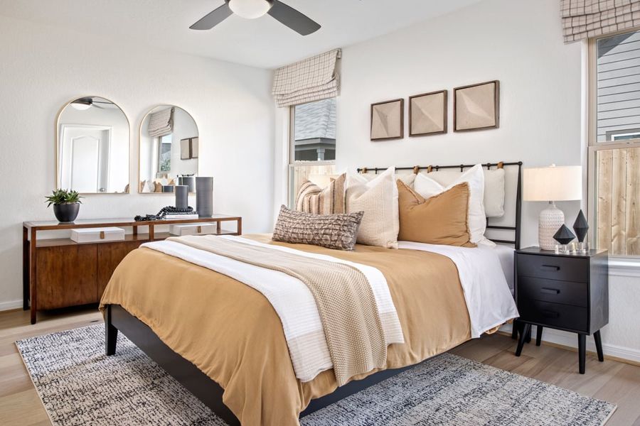 Representative furnished interior of a home built from the 1416 Modeled by KB Home in Glendale Lakes North, Rosharon (Image 5).