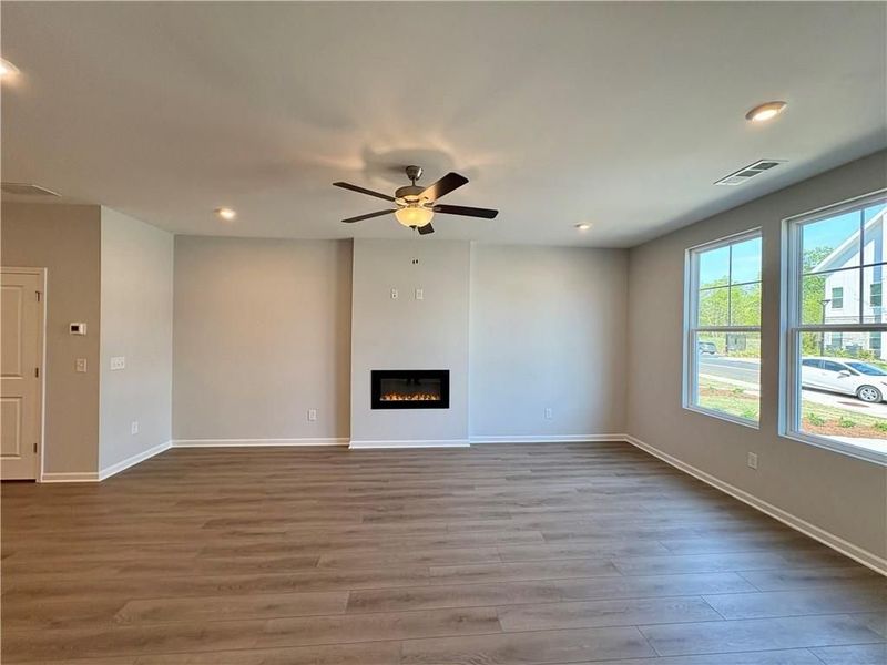 Spacious, unfurnished interior of a new home in Stegall Village, Emerson (Image 21).