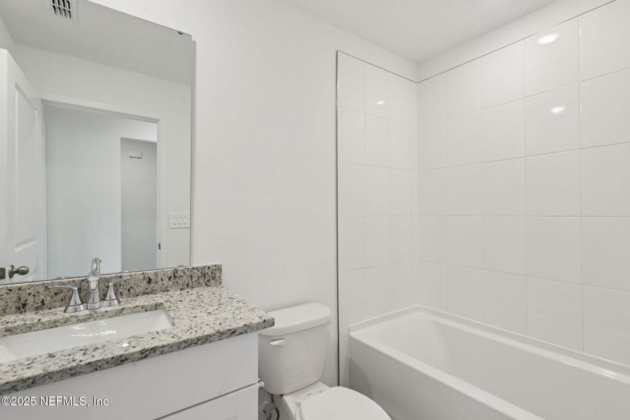 Furnished interior view inside a new home in Azalea Creek, Jacksonville (Image 13).