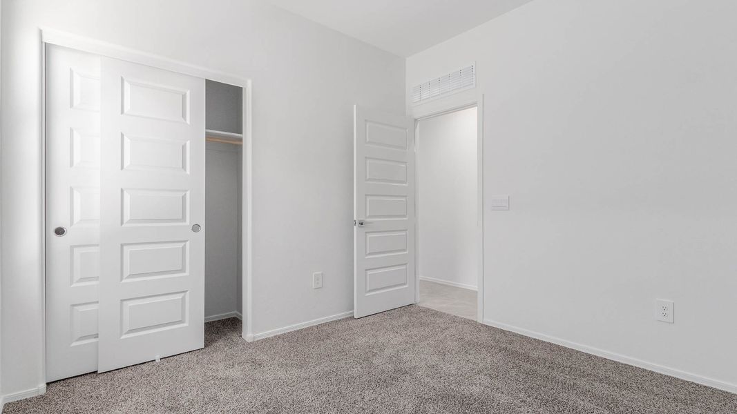 Spacious, unfurnished interior of a new home in The Oasis at Rocking K, Vail (Image 33). Spacious, unfurnished interior of a new home in The Oasis at Rocking K, Vail (Image 33).