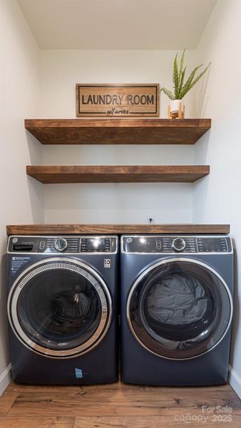 Close-up of interior finishes inside a home in , Waynesville (Image 18).