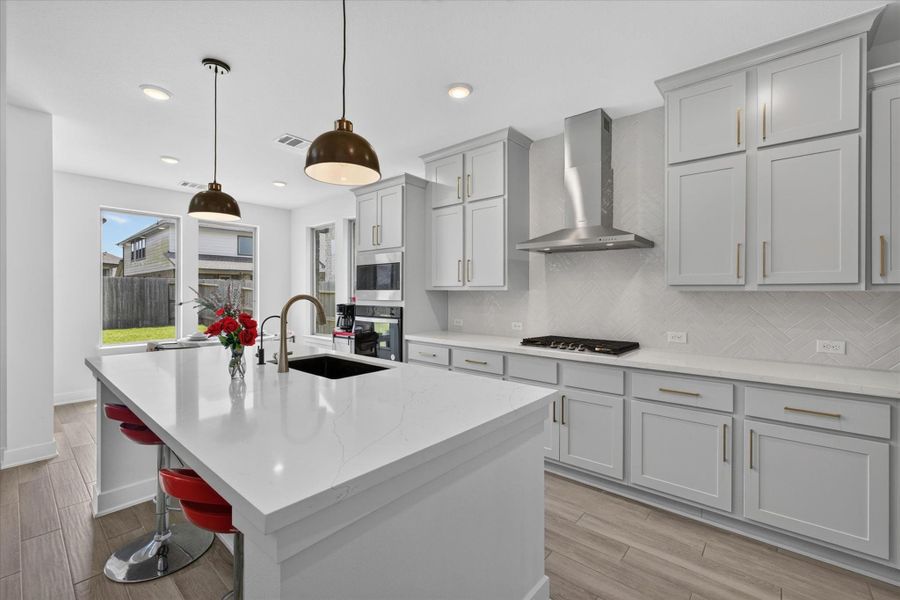 Furnished interior view inside a new home in Lago Mar – 50', Texas City (Image 34).