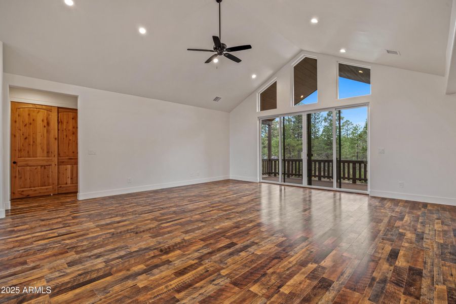 2770ChandelleLn-Overgaard-AZ-7