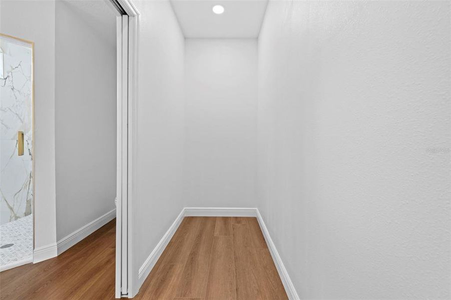 Spacious, unfurnished interior of a new home in , Brooksville (Image 16).