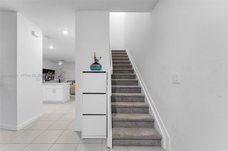 Image 33 of a home in .