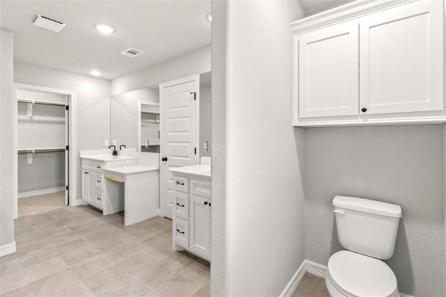 Furnished interior view inside a new home in , Angleton (Image 11). Furnished interior view inside a new home in , Angleton (Image 11).