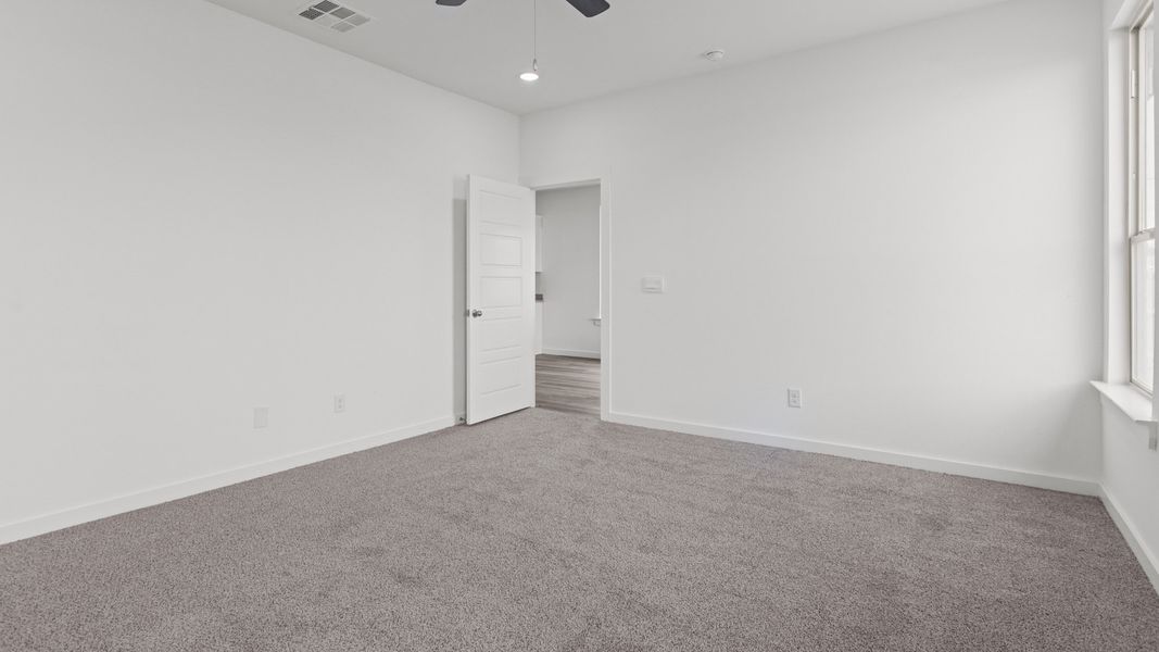 Representative unfurnished interior of a home built from the The Oxford by D.R. Horton in Viridian, Lubbock (Image 15). Representative unfurnished interior of a home built from the The Oxford by D.R. Horton in Viridian, Lubbock (Image 15).