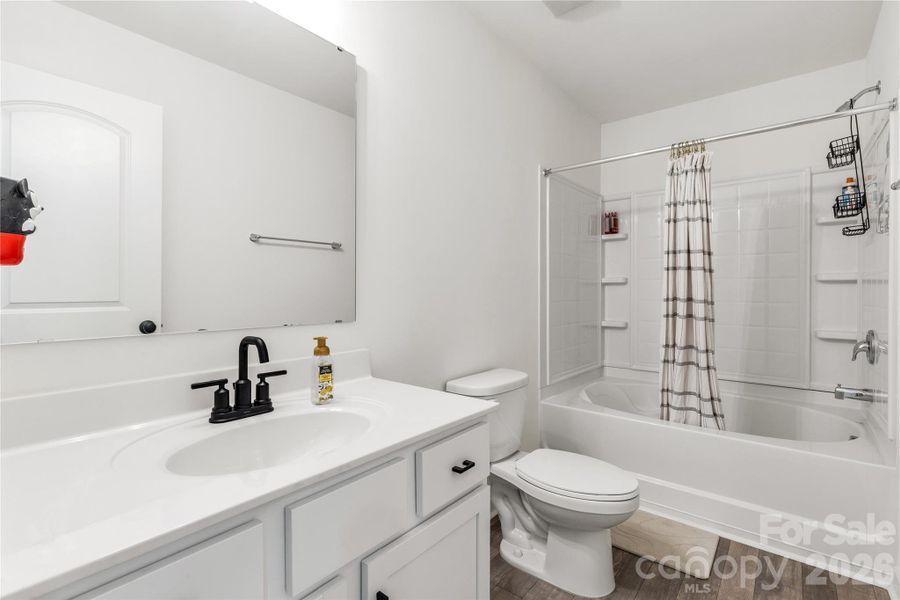 Furnished interior view inside a new home in , Lancaster (Image 17).