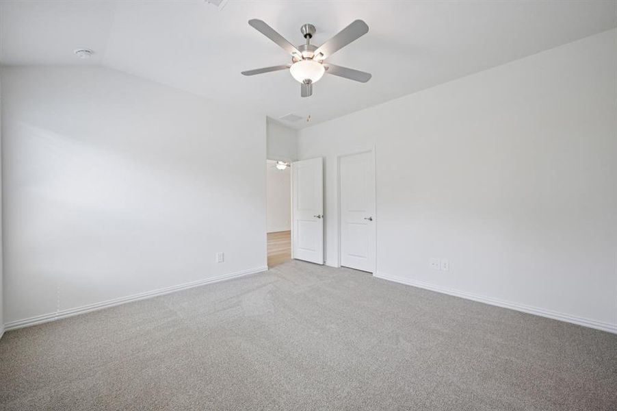 Photo is not of the actual home, but is an inspirational photo of builder’s model home and may depict options, furnishings, and/or decorator features that are not included. Photo is not of the actual home, but is an inspirational photo of builder’s model home and may depict options, furnishings, and/or decorator features that are not included.