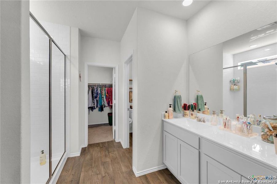 Furnished interior view inside a new home in Swenson Heights, Seguin (Image 12).