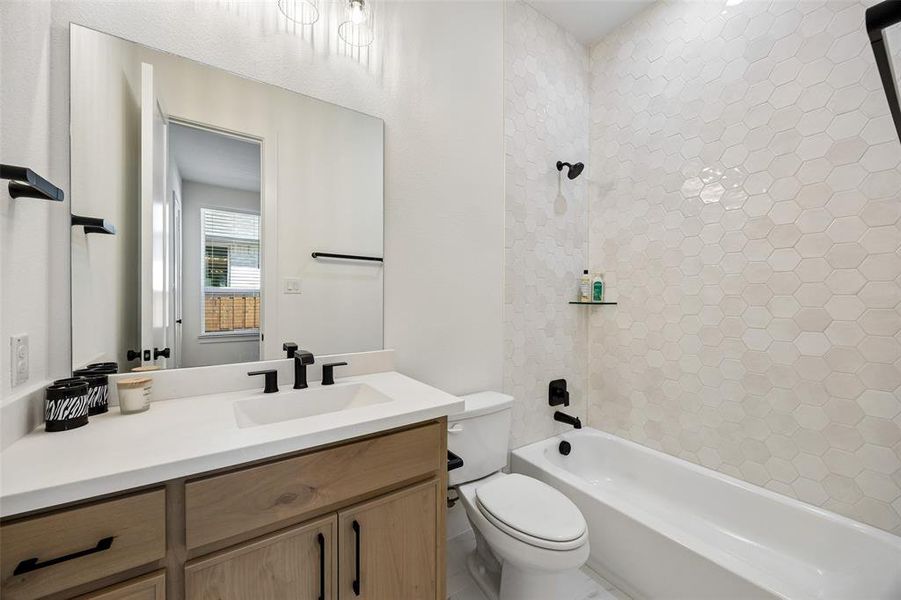Furnished interior view inside a new home in Mosaic, Celina (Image 32).