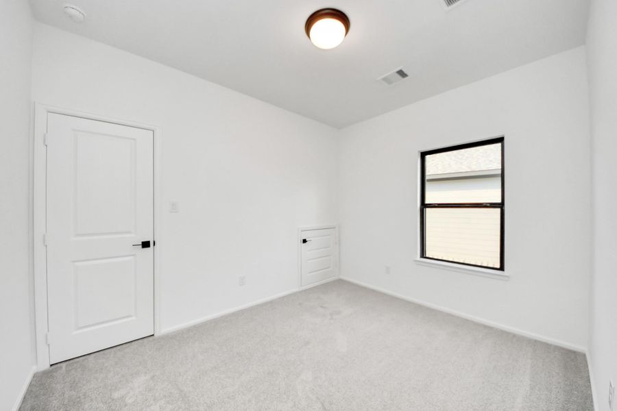 Spacious, unfurnished interior of a new home in Austin Point, Richmond (Image 29). Spacious, unfurnished interior of a new home in Austin Point, Richmond (Image 29).