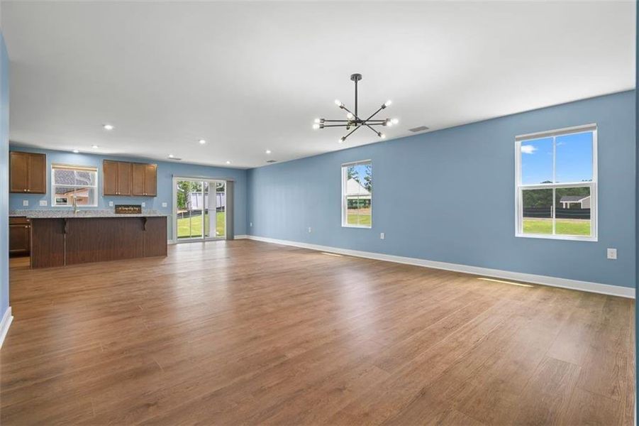 Spacious, unfurnished interior of a new home in , Dallas (Image 35).