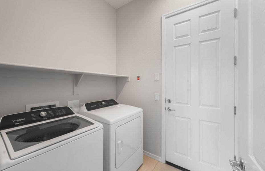 Close-up of interior finishes inside a home in Sun City Festival, Buckeye (Image 13).
