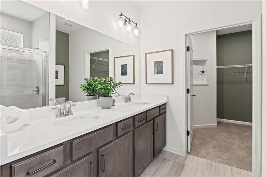 Furnished interior view inside a new home in Del Webb at Lake Oconee, Greensboro (Image 15).