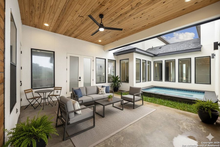 Exterior details and patio area of a home in , Blanco (Image 27).