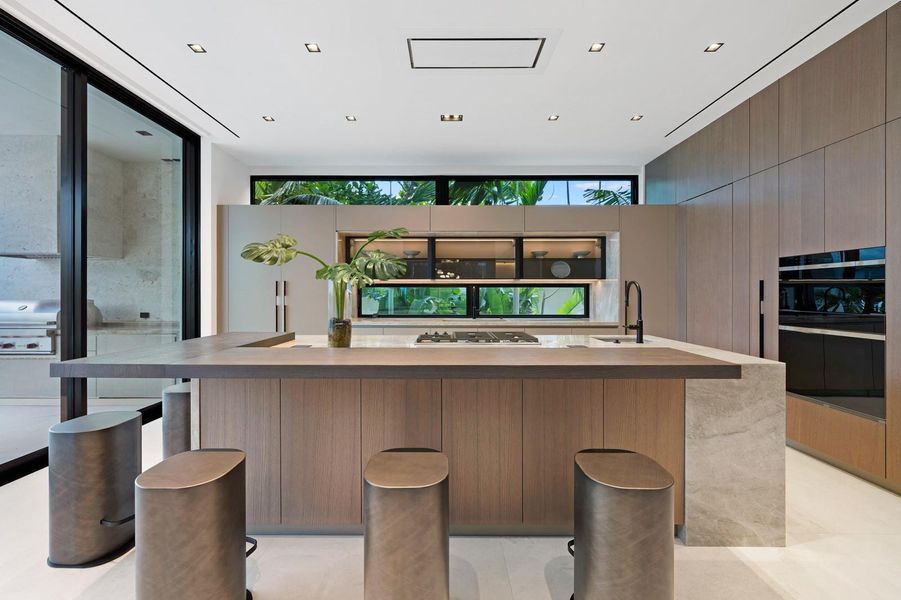 Furnished interior view inside a new home in , Fort Lauderdale (Image 51). Furnished interior view inside a new home in , Fort Lauderdale (Image 51).