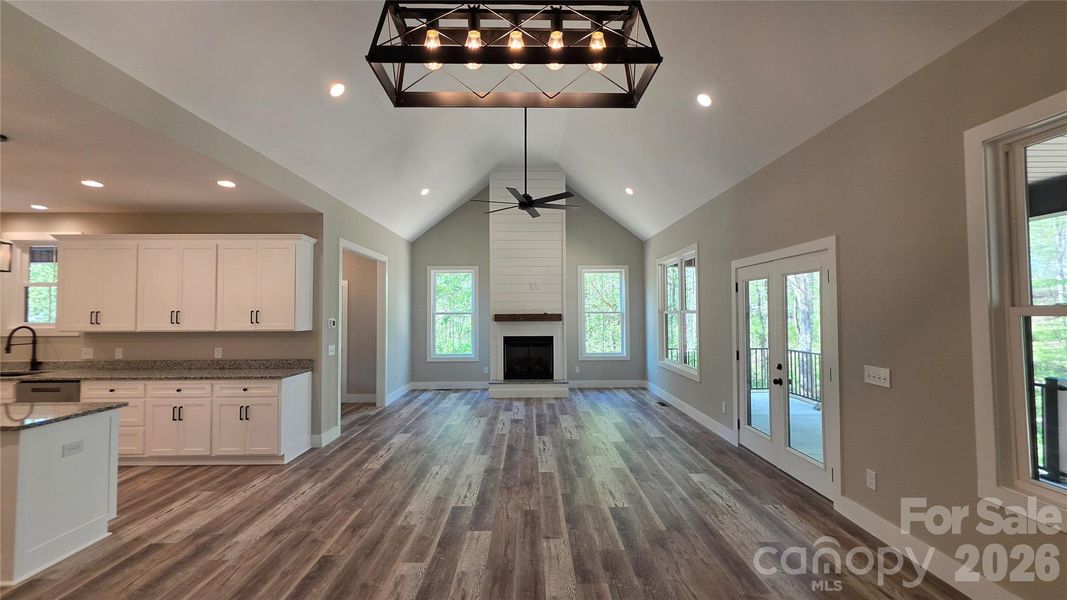 Image 47 of a home in .