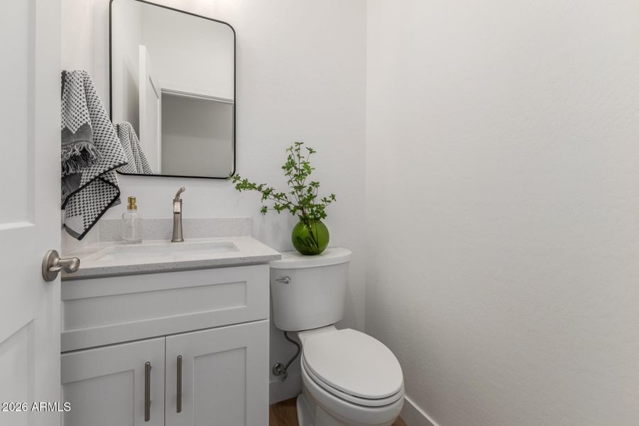 32 Sandstone Mountain