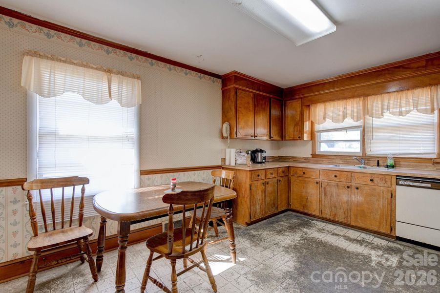 Furnished interior view inside a new home in , Pageland (Image 8).