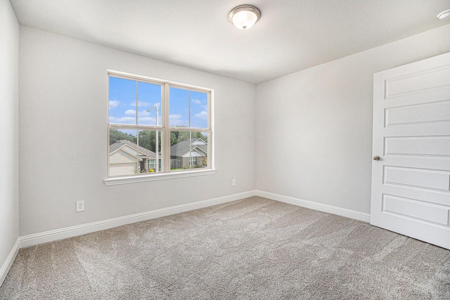 Spacious, unfurnished interior of a new home in Kiber Reserve, Angleton (Image 10).