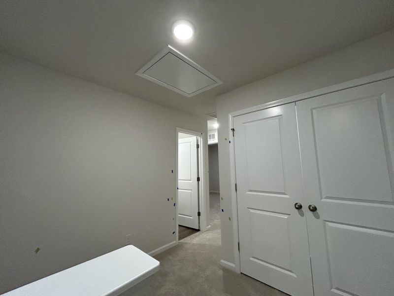 Spacious, unfurnished interior of a new home in , Summerville (Image 24).