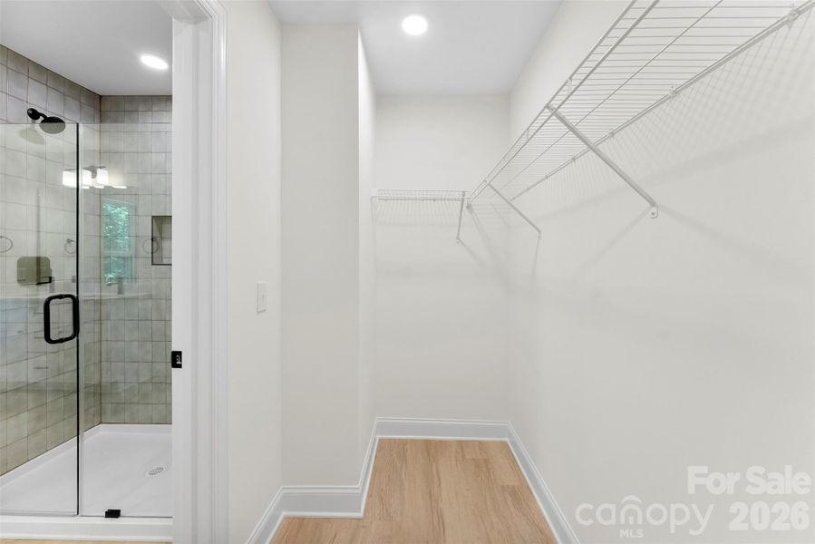 Spacious, unfurnished interior of a new home in , Kannapolis (Image 35).