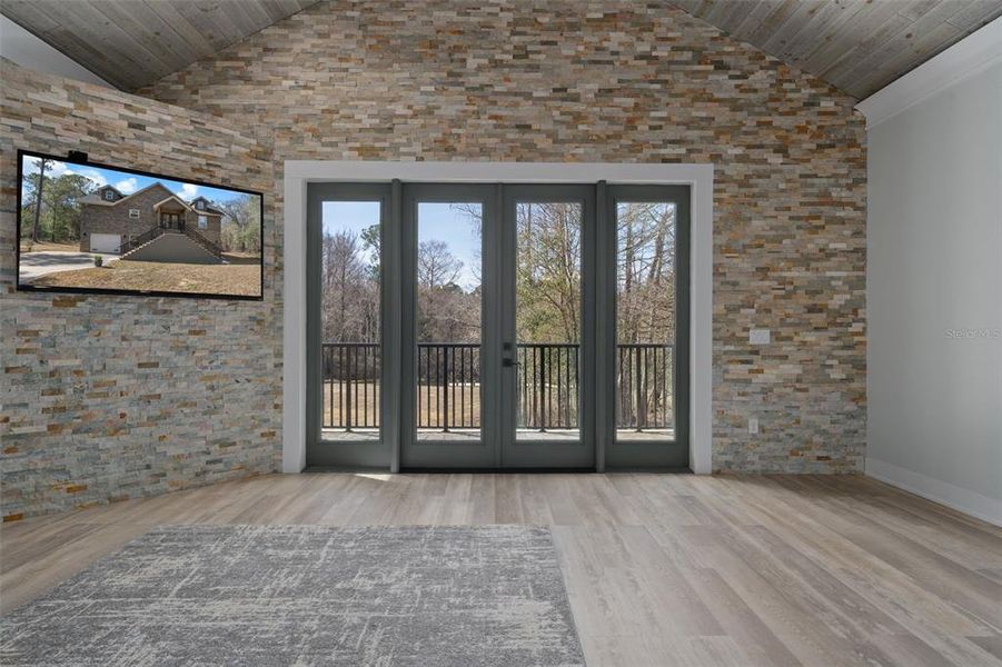 Image 80 of a home in .