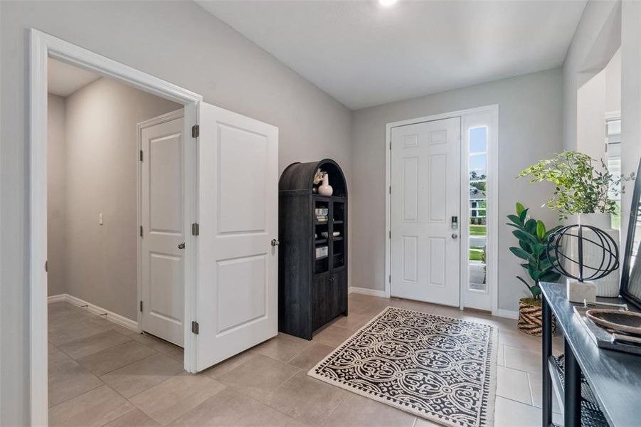 Furnished interior view inside a new home in Deerbrook, Land O' Lakes (Image 58).