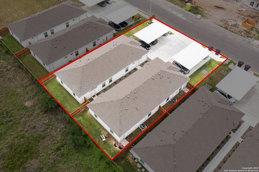Exterior details and patio area of a home in , Alton (Image 19).