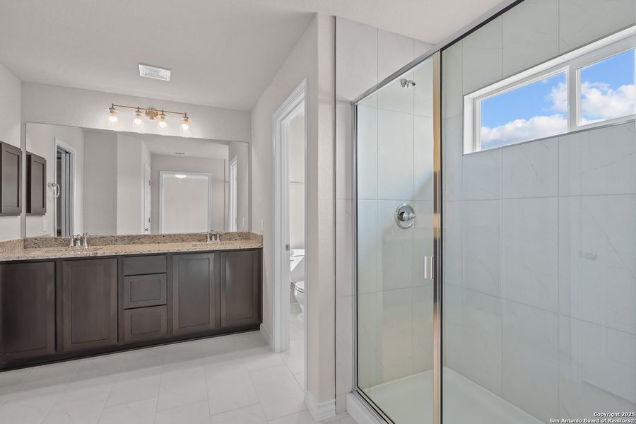 Furnished interior view inside a new home in , Poteet (Image 14).